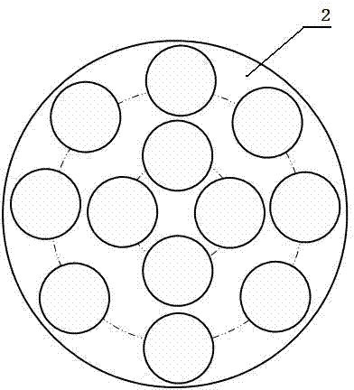 Hollow fiber membrane assembly pouring device and method thereof