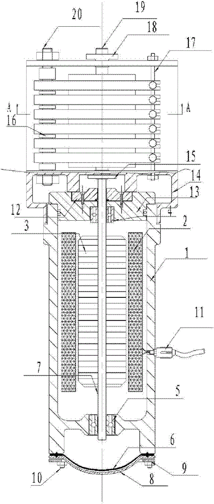 Multi-channel underwater feeding device