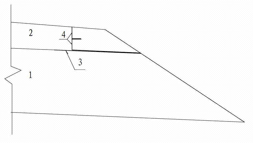 High-speed railroad shoulder and drainage structure