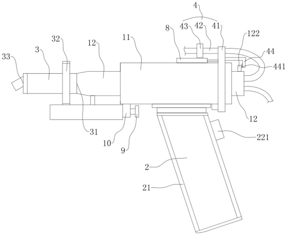 Solid CO2 cleaning and spraying device