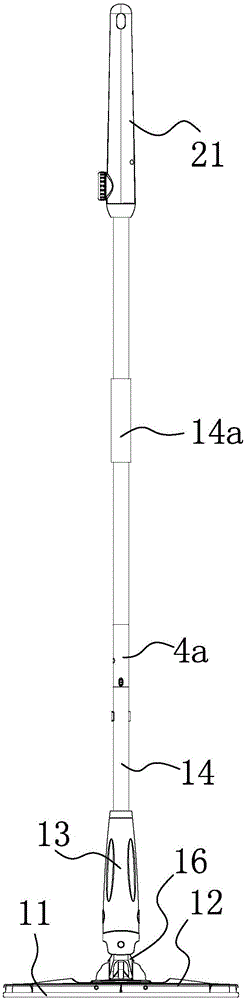 Flat mop with water screw-out and spray functions