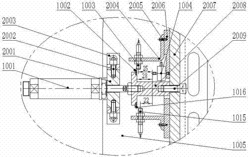 Feeding clearance control method and device of seamless welding machine