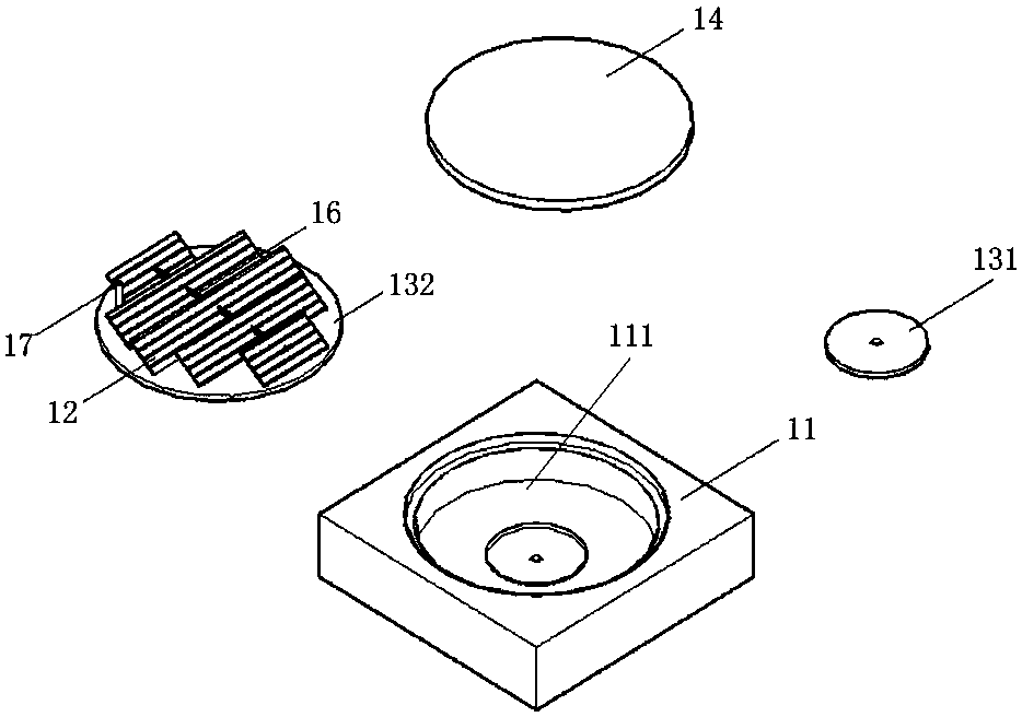 Micro-array photovoltaic battery pack solar road surface with tracking system and construction method