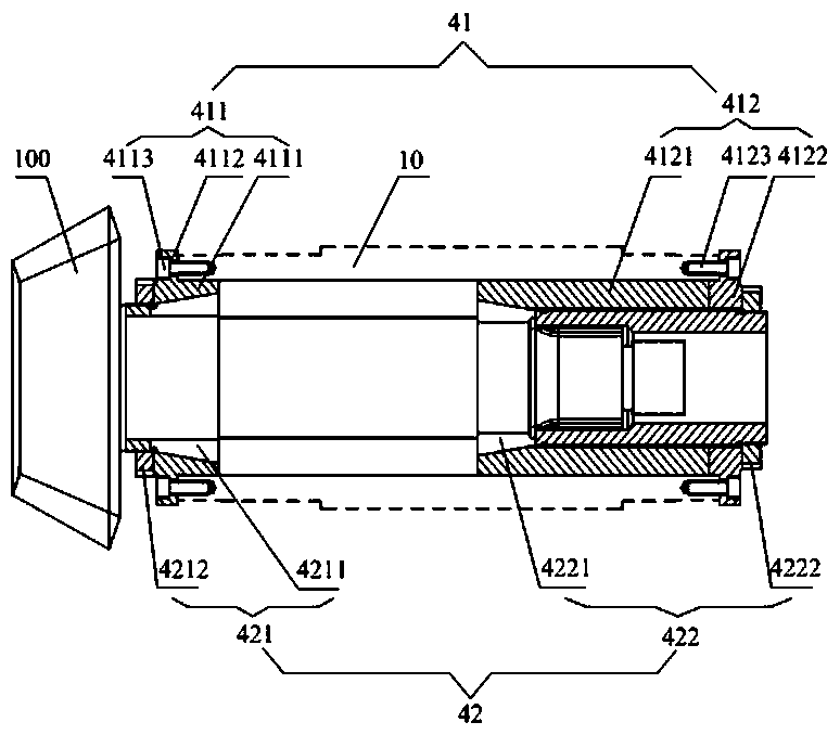 Forced kinematic chain bevel gear variable-intersection-angle offset barreling machine barreling wheel clamp