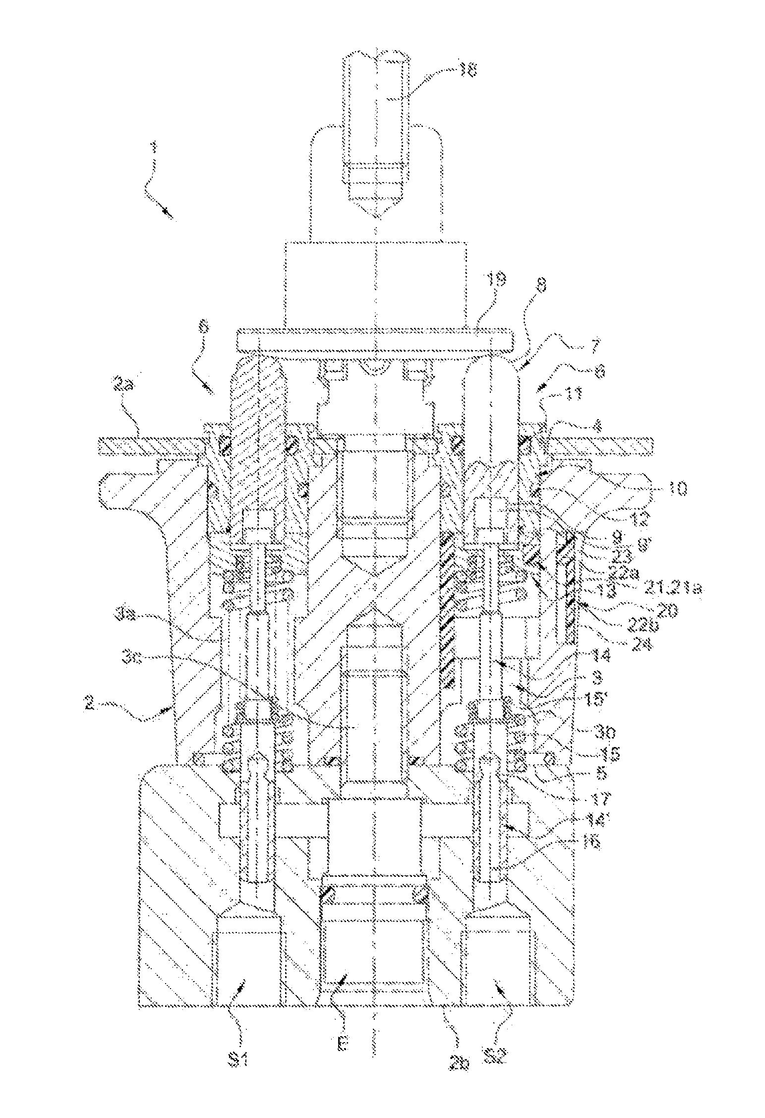 Pressure regulating device with detection of the neutral position