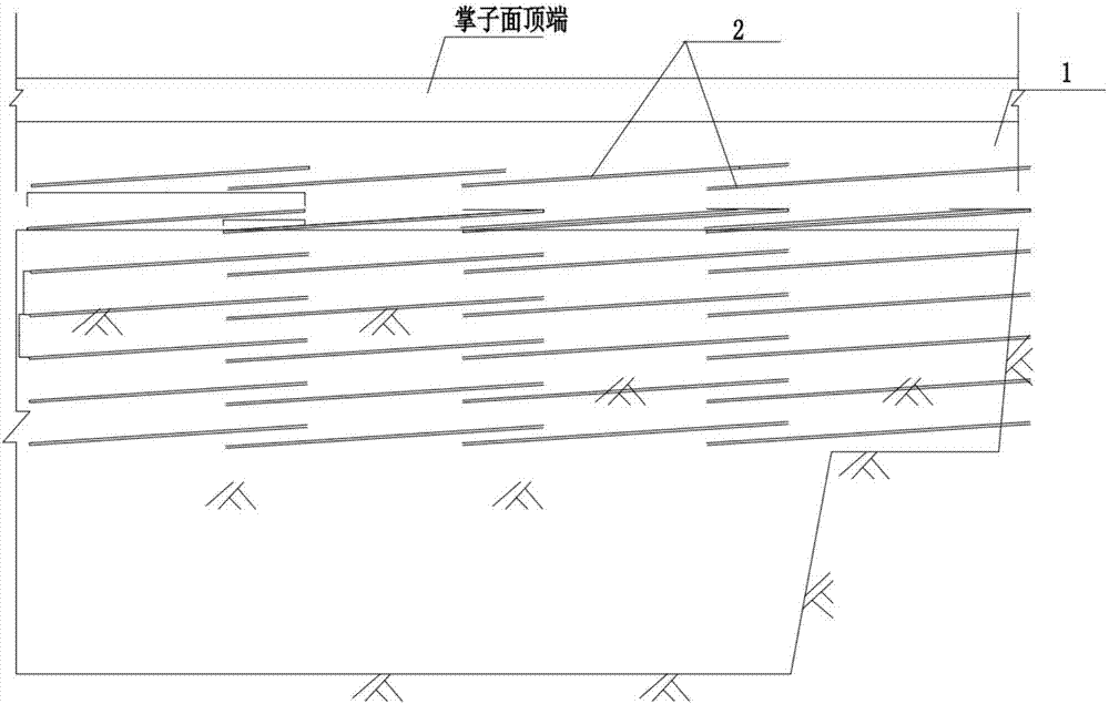 Expansive soil tunnel supporting structure and method