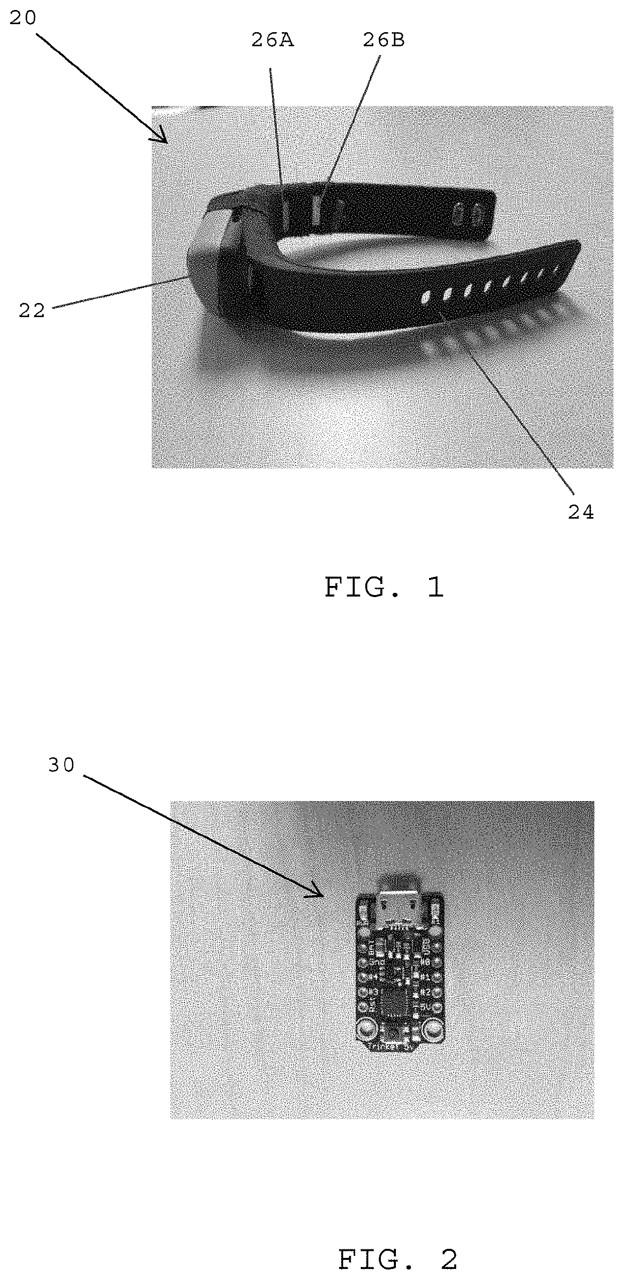 Wearable fatigue alert devices for monitoring the fatigue status of vehicle operators