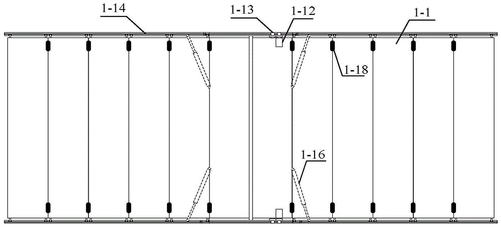 Pulling expansion type solar device with revolution function