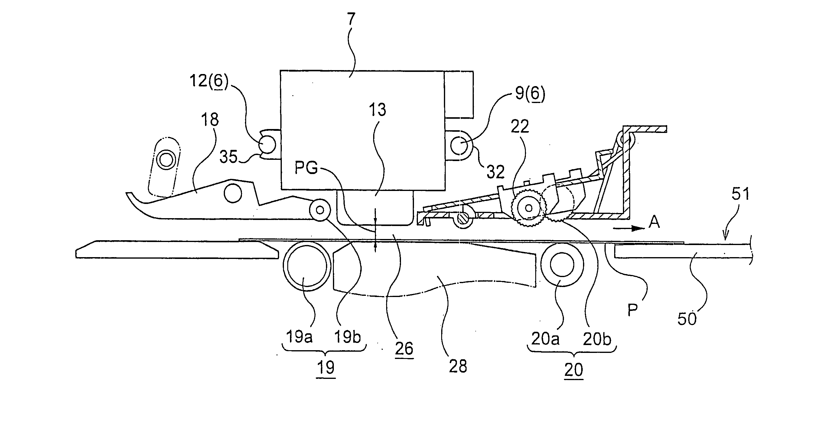 Gap adjusting device, recording apparatus and liquid ejection apparatus