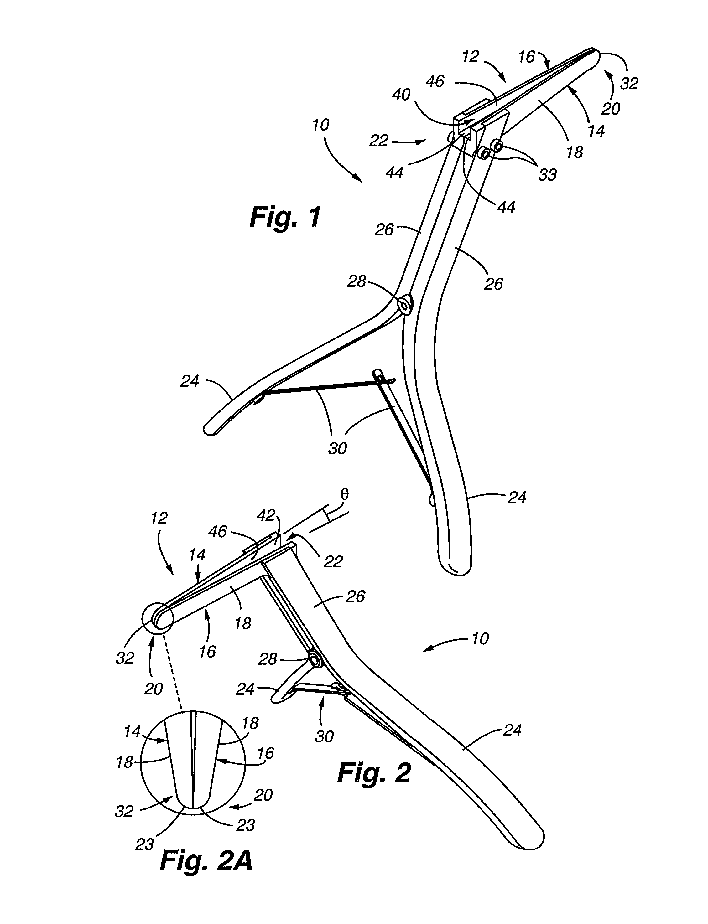 Intermuscular guide for retractor insertion and method of use