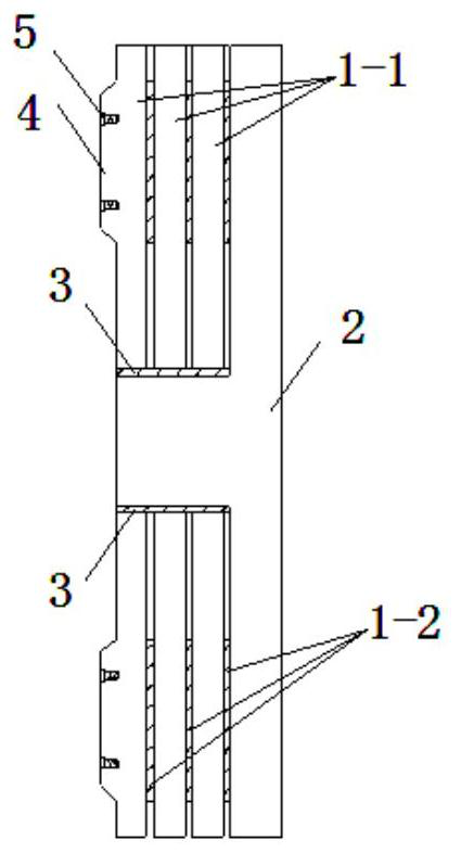 Point laying periodic cushion layer vibration reduction ballast bed