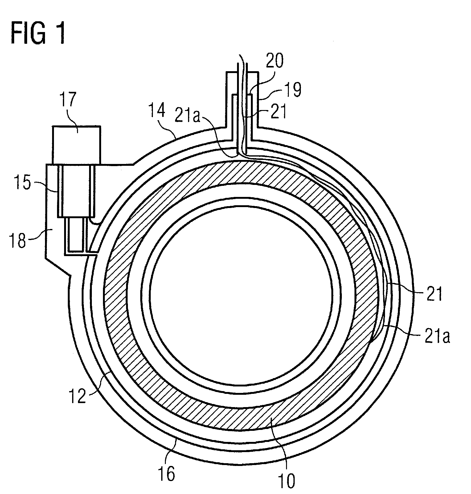 Cooled cryostat radiation shield