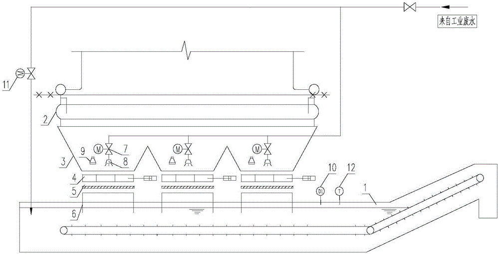 Boiler bottom structure of submerged scraper conveyor in thermal power plant