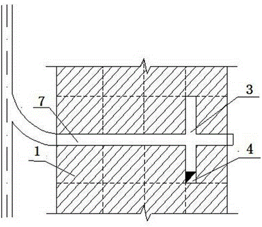 Kerve-free sublevel filling mining method