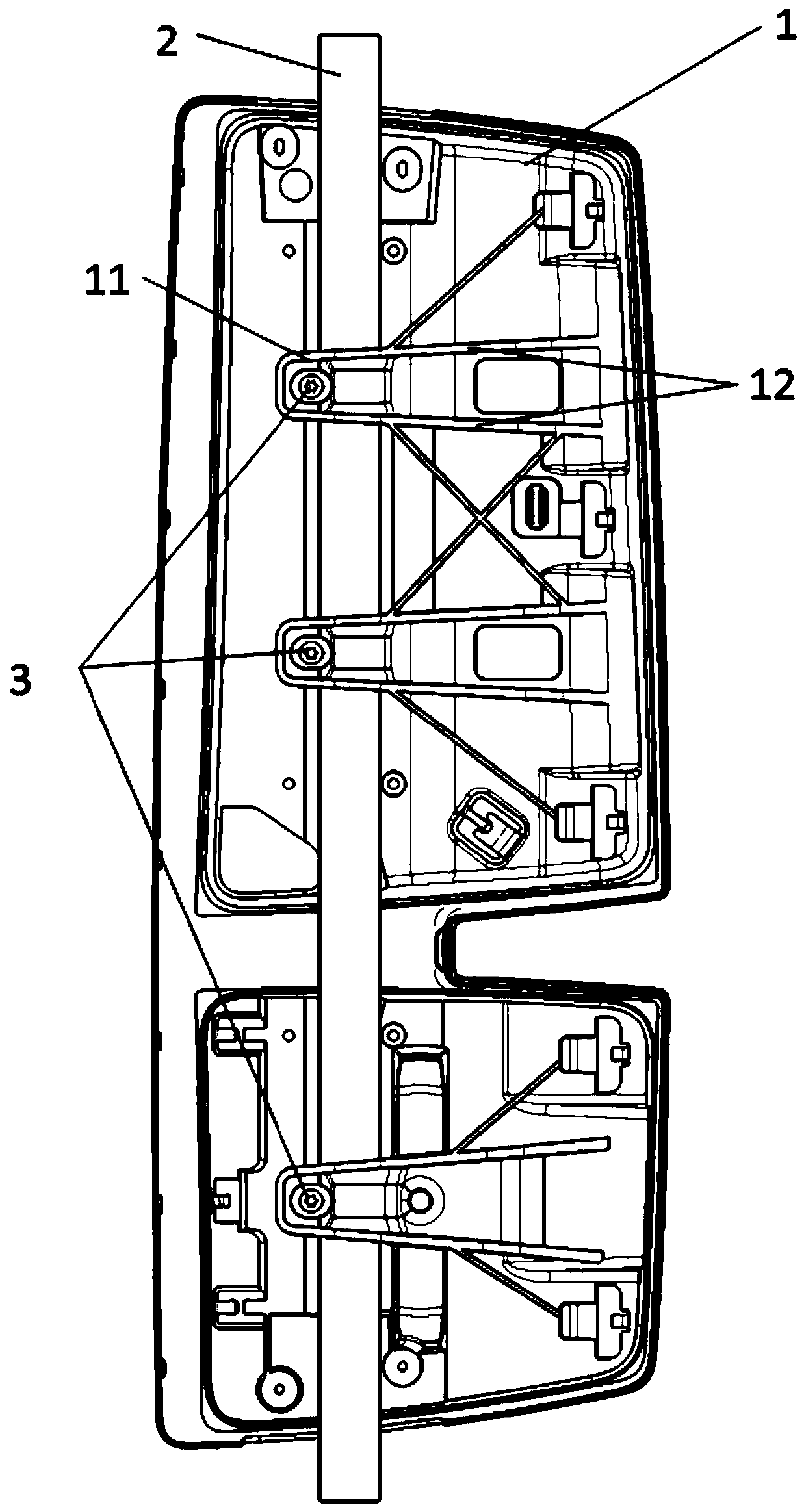 Self-clamping mirror shell structure