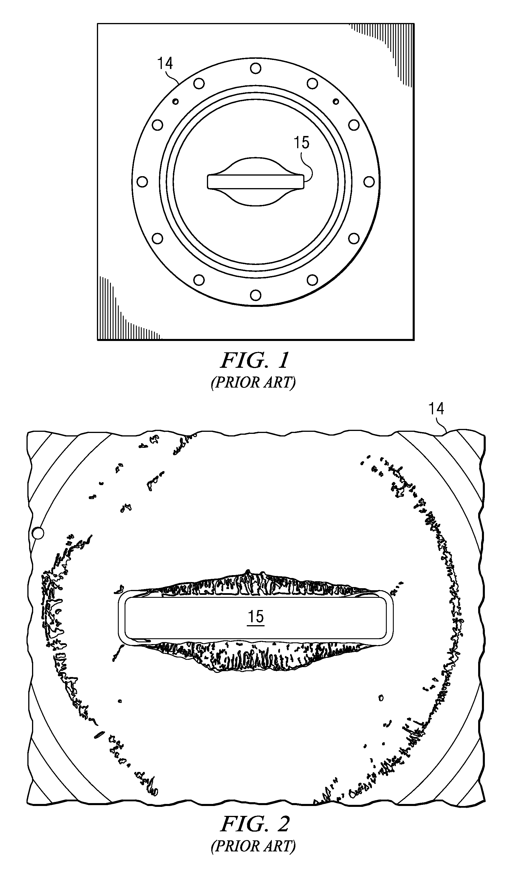 Device for Coupling Electromagnetic Radiation from a Source into a Microwave Chamber