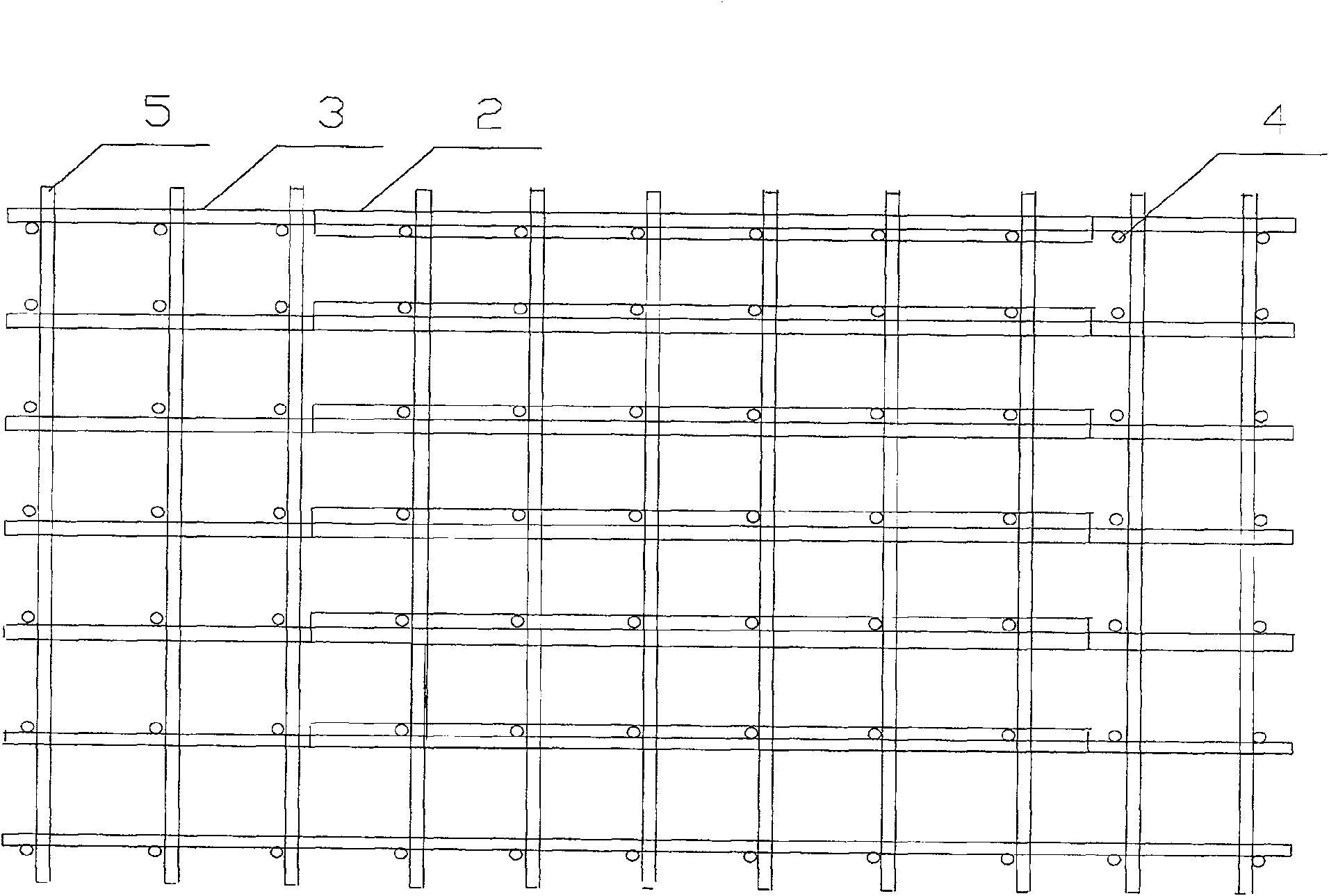 Fastening tubular scaffold falsework