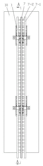 Falling preventing device of lifting type scaffold