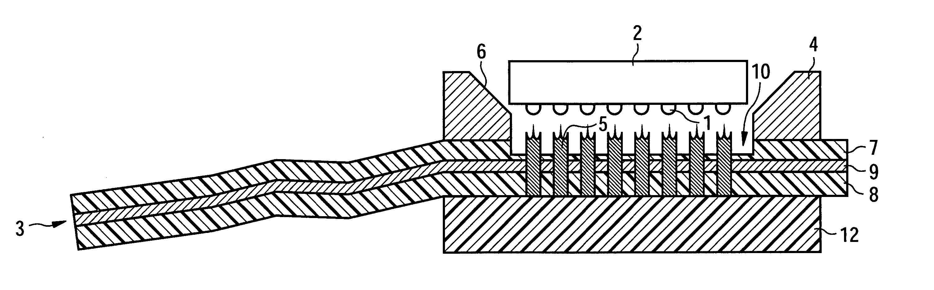 Arrangement for producing an electrical connection between a BGA package and a signal source, and method for producing such a connection