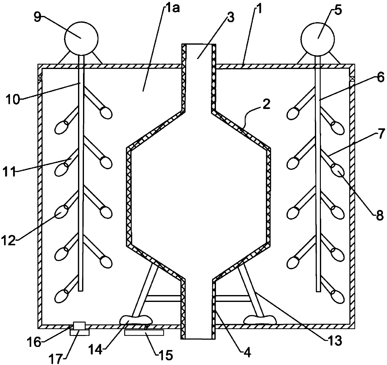 Furnace body in cooling section of industrial reaction furnace