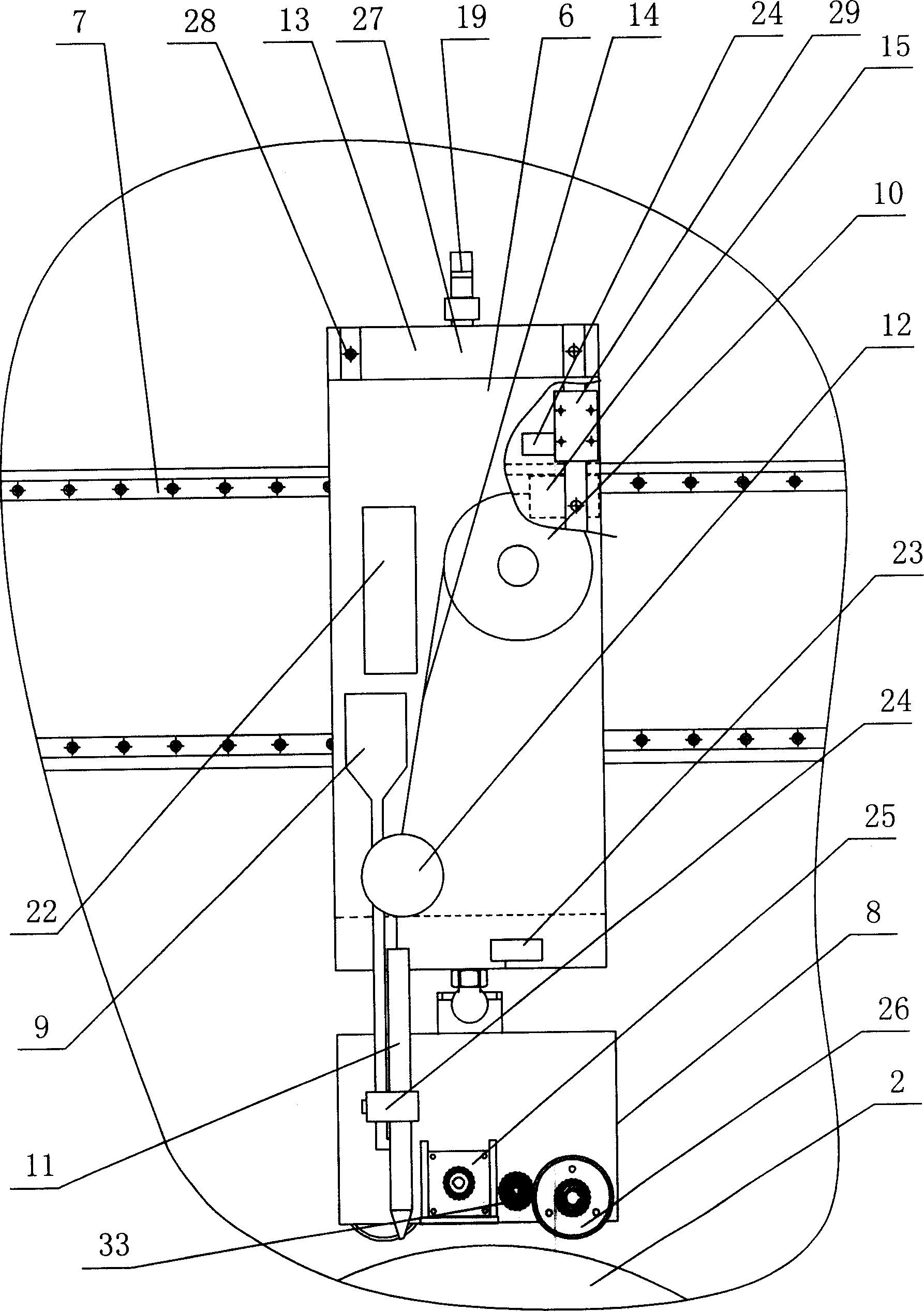 Automatic welding machine for annular seam in specially shaped tank