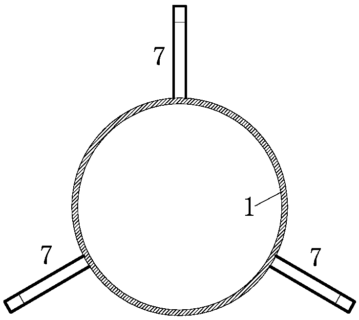 A lightning rod vibration absorbing device for a substation