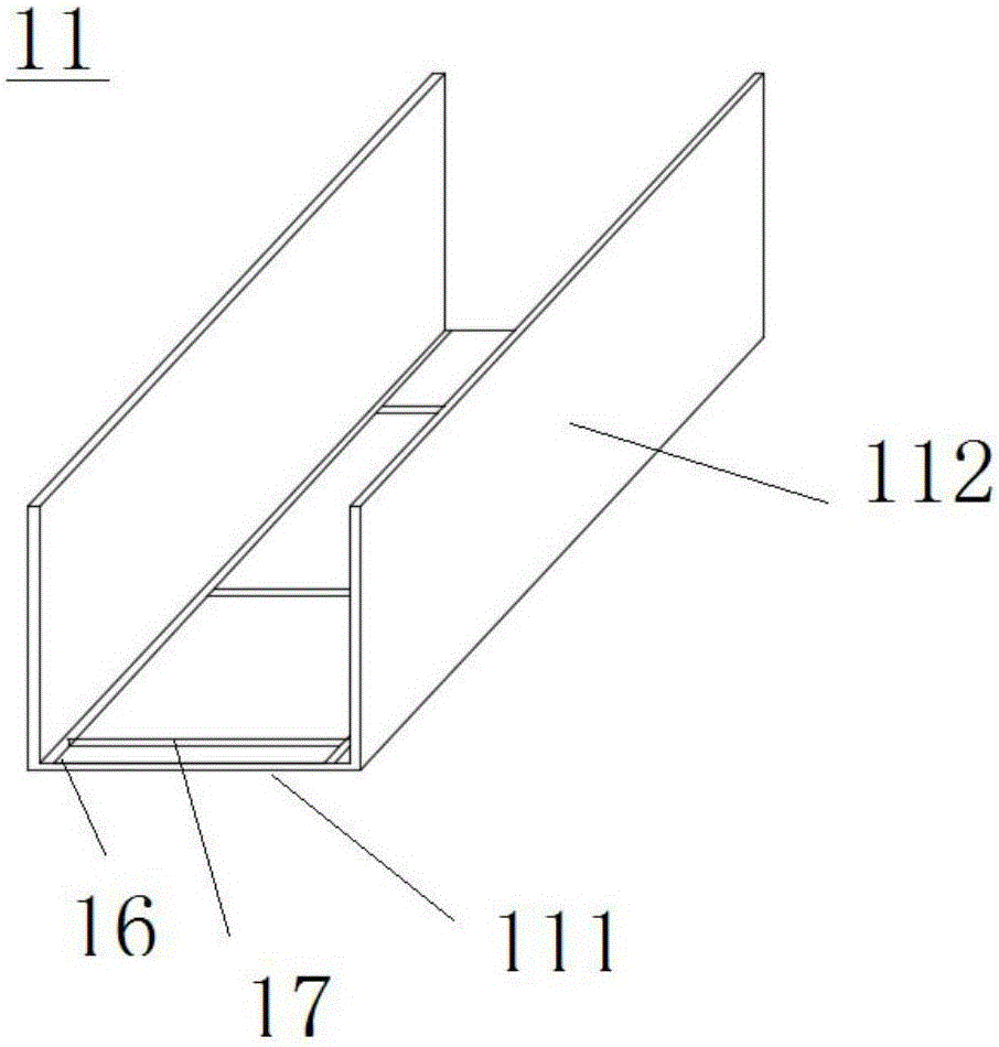 Straw feeding device