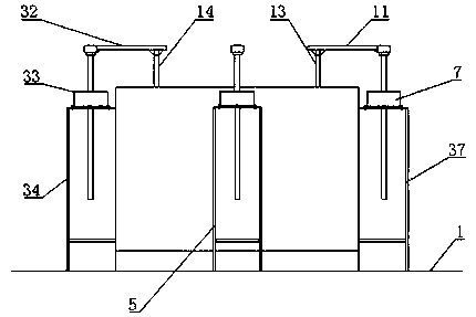 An automatic test device and method for water absorption height of wet curtain products