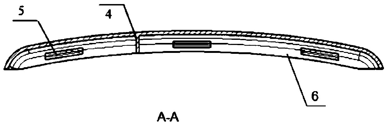 Separated air outlet blade clamping structure