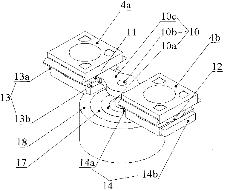 Double-stage revolving and switching method and apparatus based on independent synchronic direction-regulation