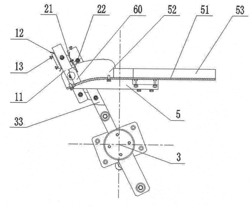 A bottle-protecting swing bottle-out mechanism