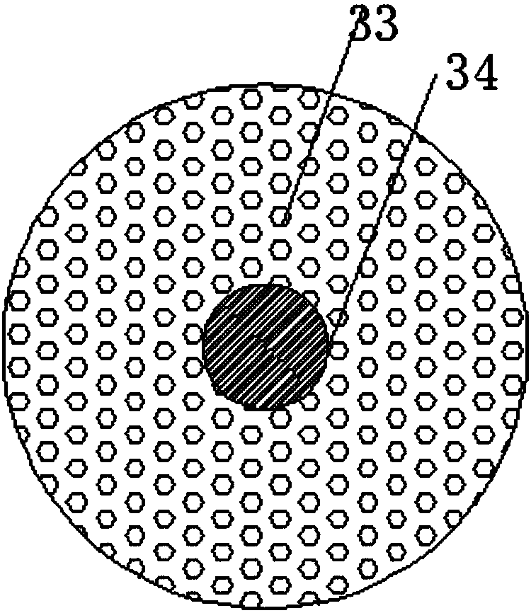 Rapid traditional Chinese medicine drying device facilitating material taking