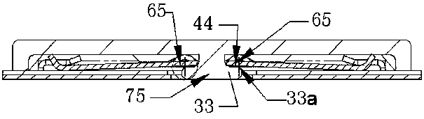 A key switch device supported by scissor feet that fit face to face