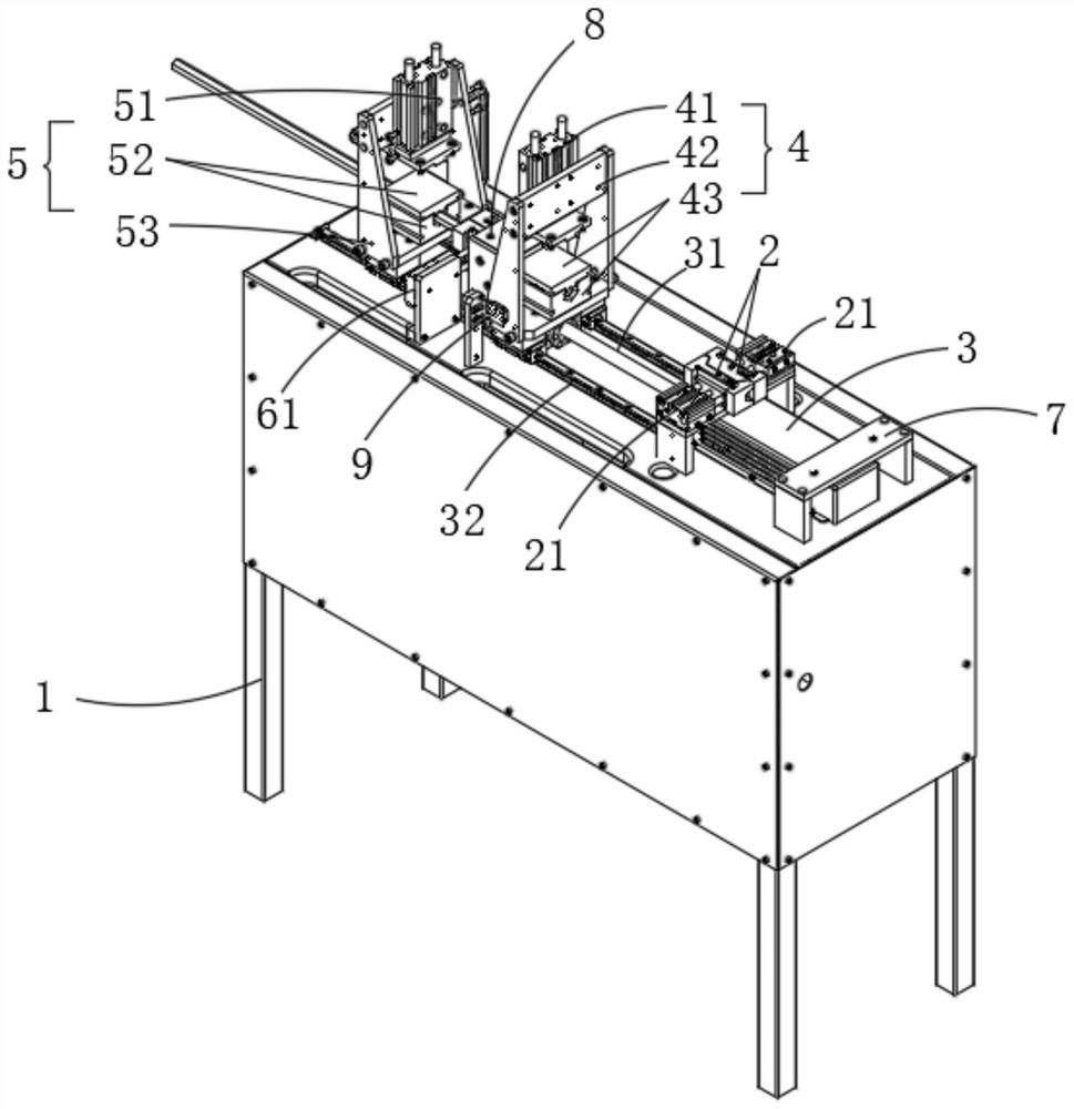 Guide pipe film-covering heat shrinking machine