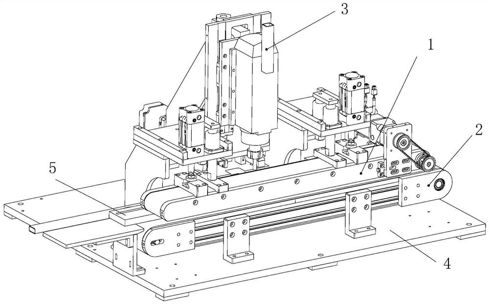 A method and device for groove processing of small and medium-sized plates for customized furniture