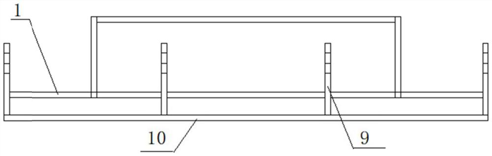 Photovoltaic installation lifting appliance and using method