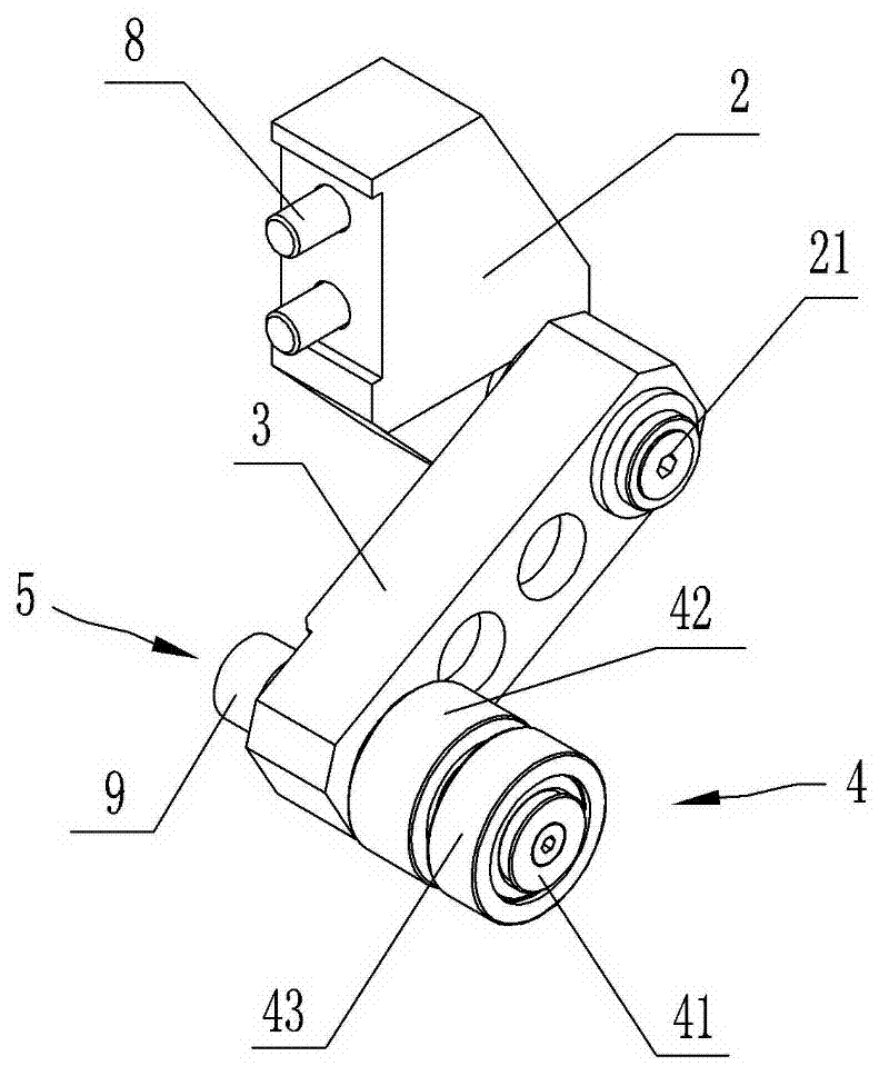 Mold locking shaft assembly lifting and shifting device