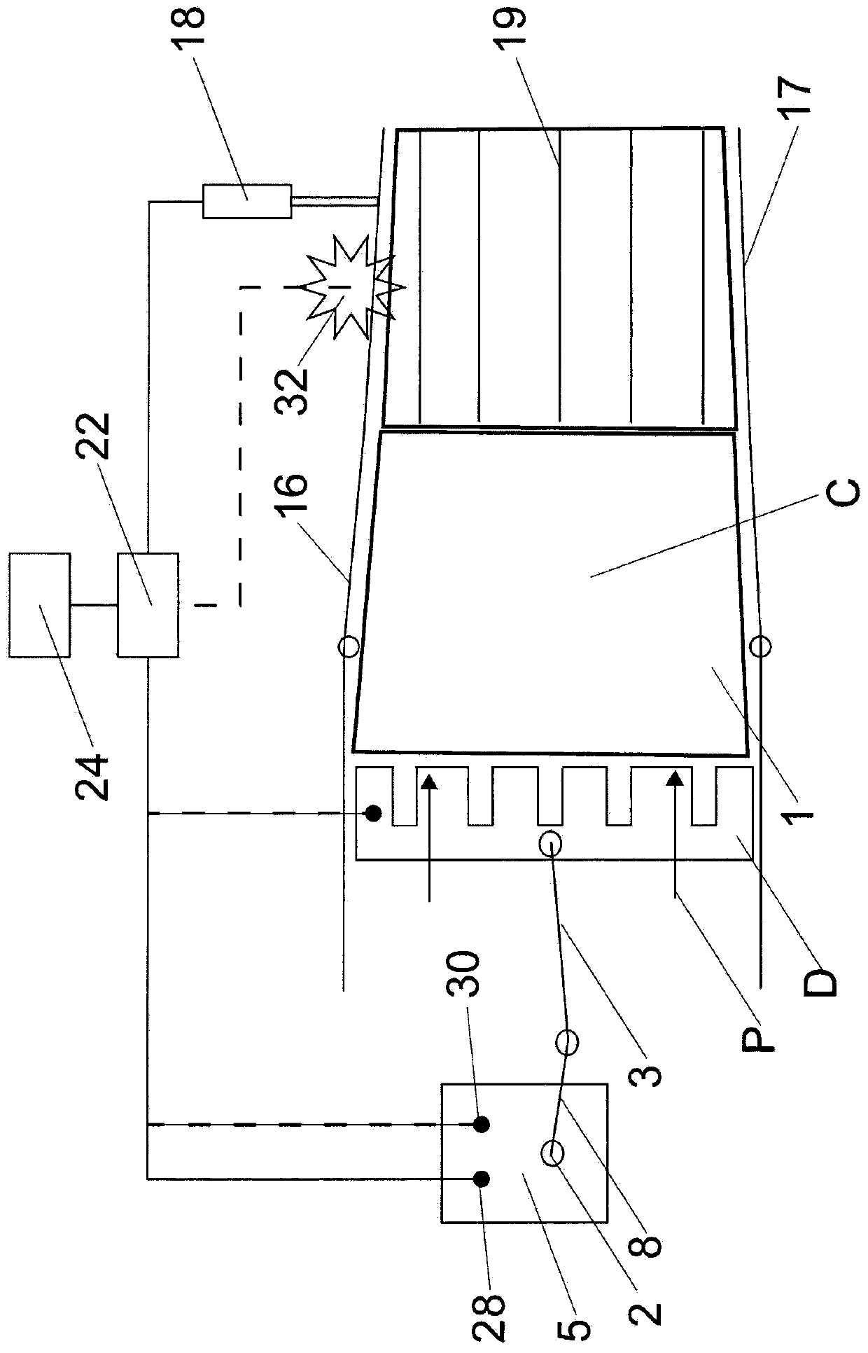 Baler and method of baling