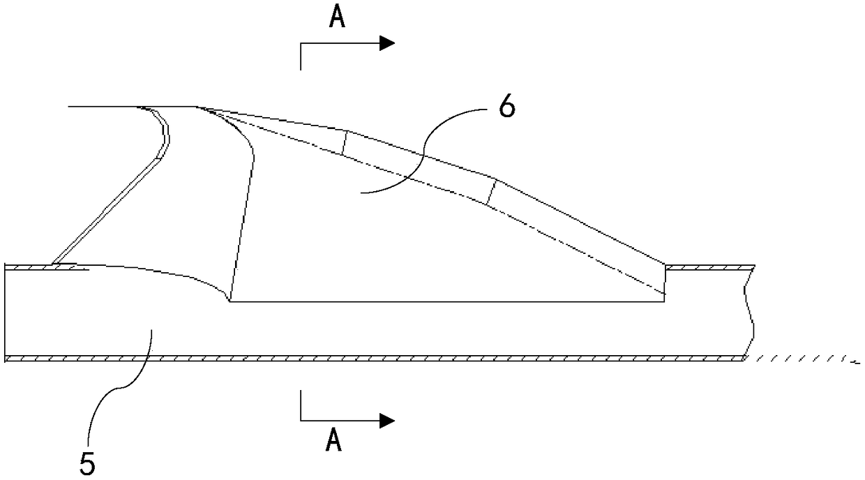 Ship water inlet passage and manufacturing and installation method