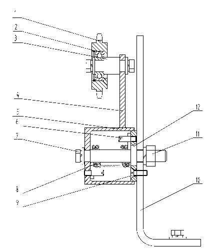 Single-row tensioning wheel device of lifting mechanism of window cleaning machine