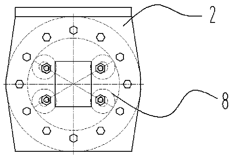 Accelerator adjusting device