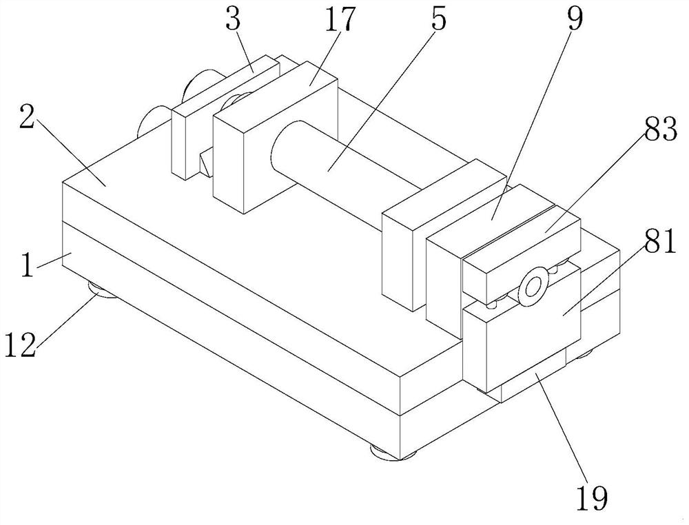 Grinding device for copper pipe machining and using method thereof