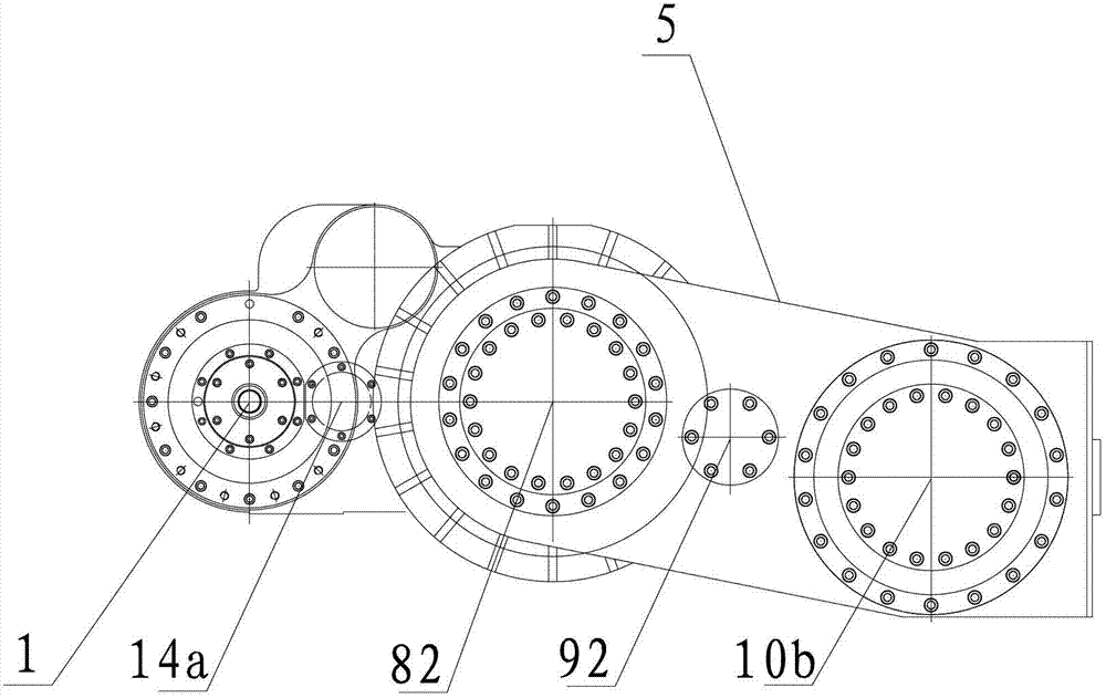 Traveling reducer and mining machinery