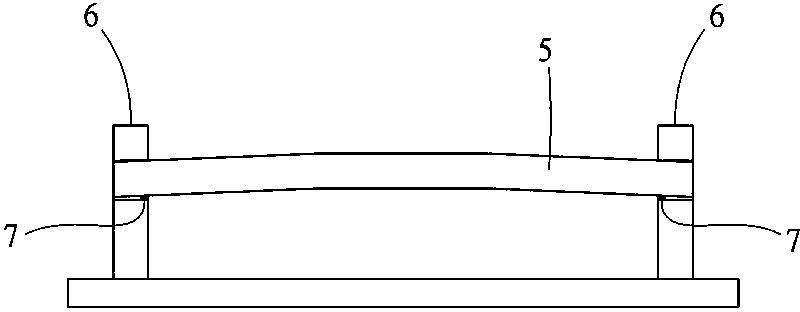 Stick-shaped motor stator fixing structure with axial pretension force