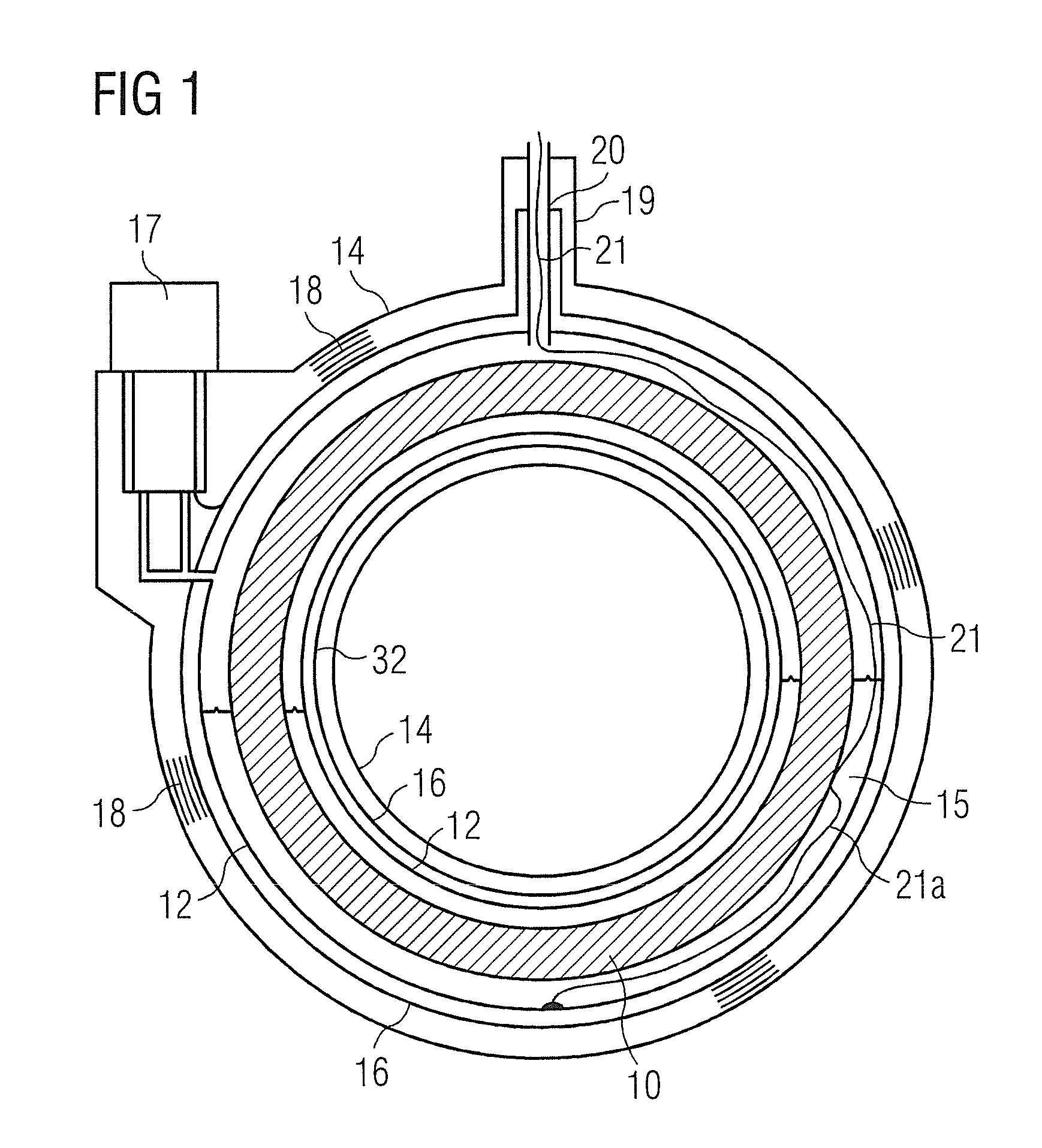 Hollow cylindrical thermal shield for a tubular cryogenically cooled superconducting magnet