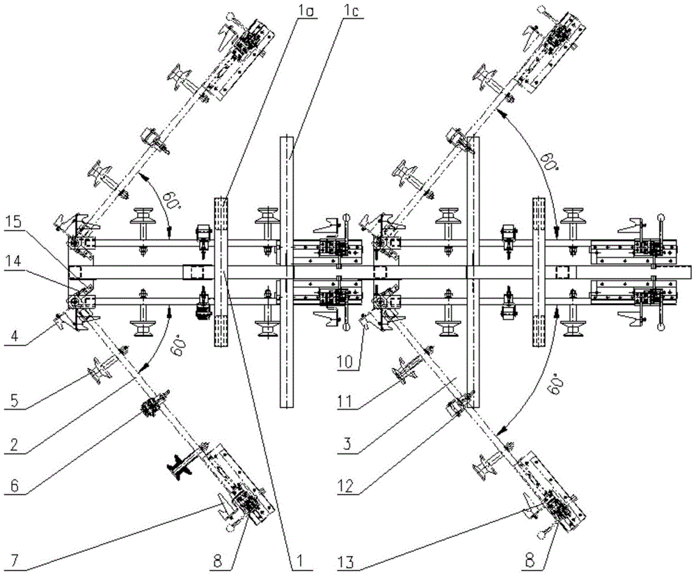 A movable four-door spreader for cross-line conveying