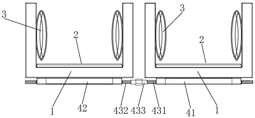 Multifunctional massage bracket for operation for preventing lower limb vein thrombosis