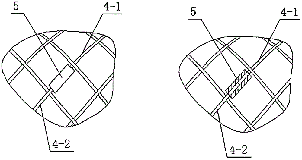 Venous type bracket partly covered by film