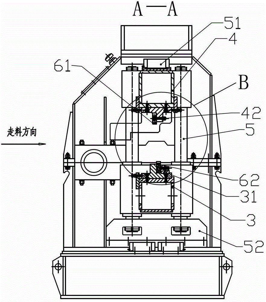 Four-guide pillar type crank shaft flying shear