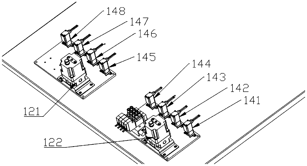 Double-station air tightness detecting device and method applied to top cover of lithium power battery